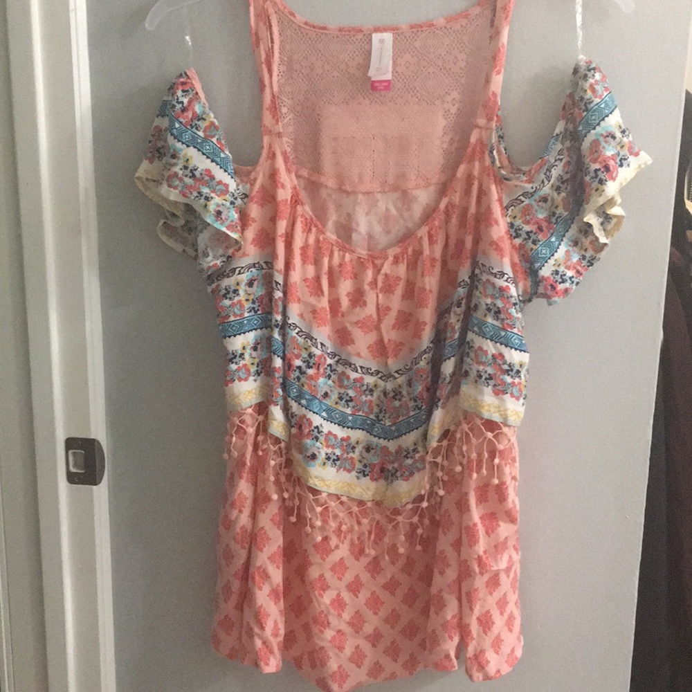 Cold shoulder pink bohemian top